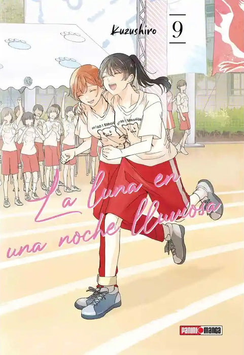 La Luna En Una Noche Lluviosa 09