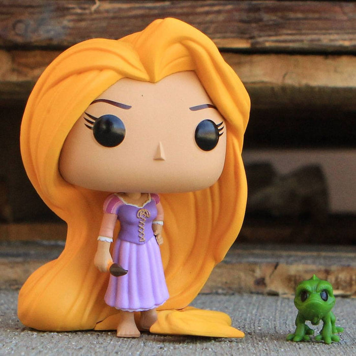 Figura Rapunzel y Pascal de Enredados